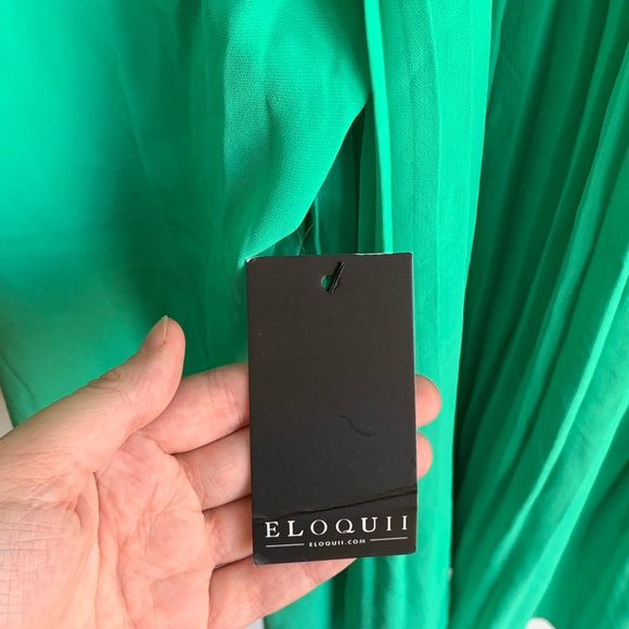NWT Eloquii Green Pleated Front Blouse - Picture 7 of 7
